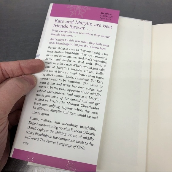 The Kind of Friends We Use to be by: Frances O'rquark Dowell, Hardback book - Picture 2 of 7